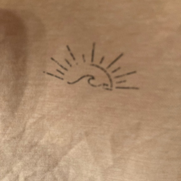 NWT Flirtitude Peach Crop Tee - Picture 6 of 9